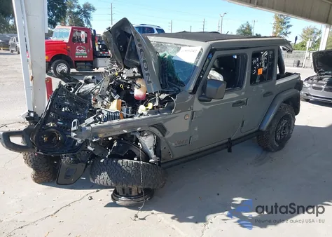 2021 Jeep Wrangler Unlimited Rubicon 392 4X4 из США, поврежденный, VIN 1C4JJXSJ5MW712149